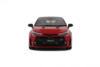 TOYOTA COROLLA GR CIRCUIT EDITION SUPERSONIC RED 2022 OttO mobile 1:18 Resinemodell (Türen, Motorhaube... nicht zu öffnen!)